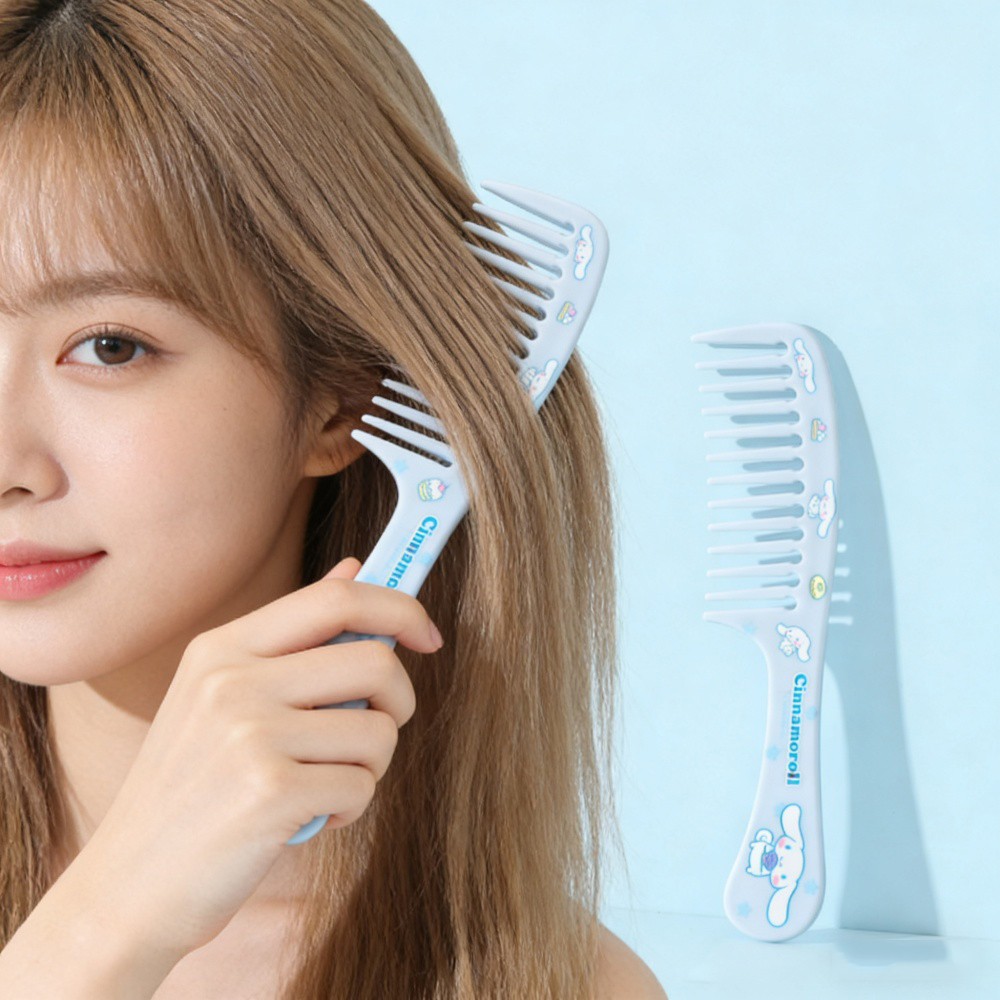 本物のサンリオヘアコーム漫画クロミシナモロールホームパーソナ - Hair Care In Japan のレビューと価格